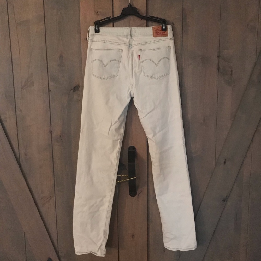 Levi’s Jeans - Picture 3 of 4